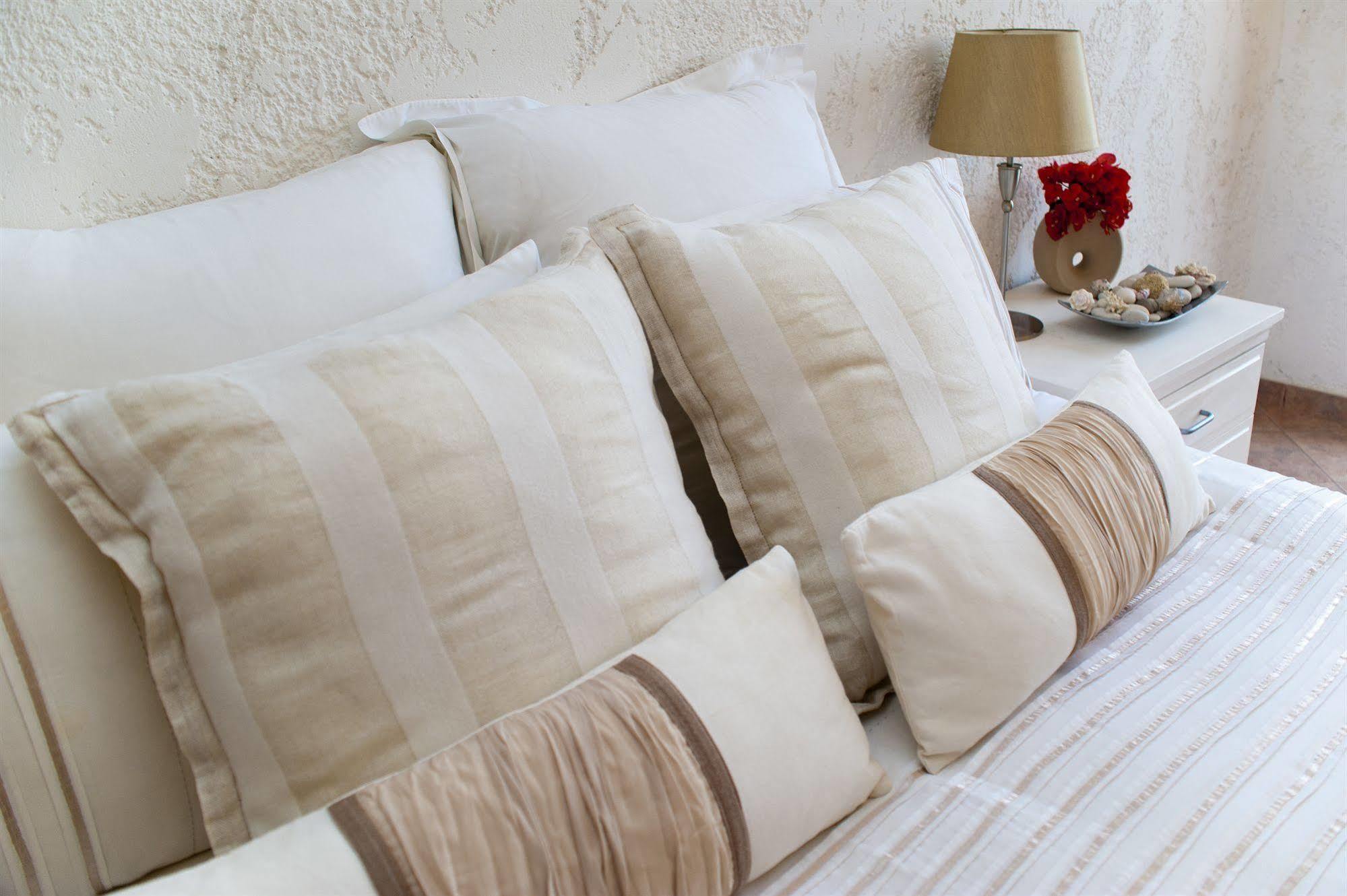 קוקארי Hotel Cattleya מראה חיצוני תמונה