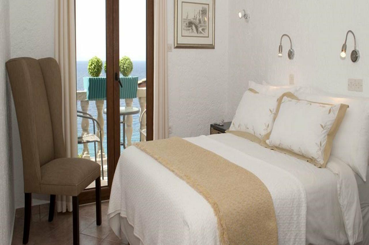 קוקארי Hotel Cattleya מראה חיצוני תמונה